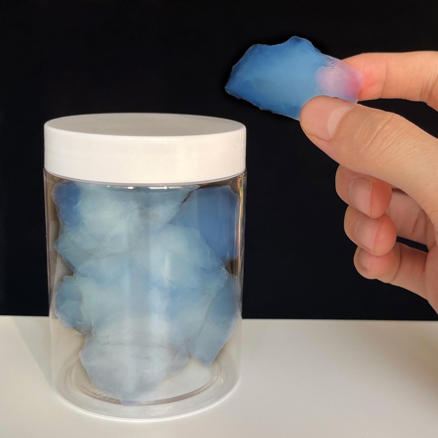 Aerogel with bottle D71 H90mm - Lightest Solid on Earth, Frozen Smoke, STEAM Science Toy
